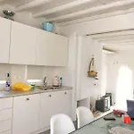 Great House For Quiet And Relaxing Holiday home Ano Mera