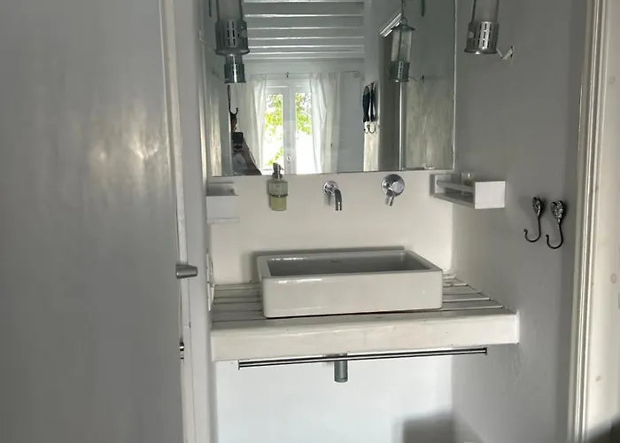 Great House For Quiet And Relaxing * Áno Merá